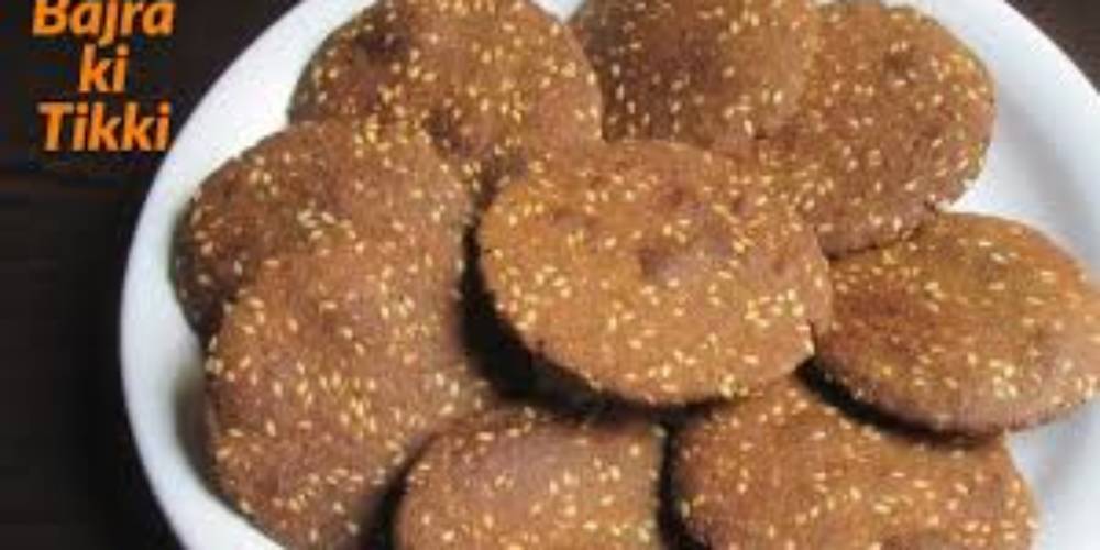 Sweet Bajra Mathris – Healthy Snack